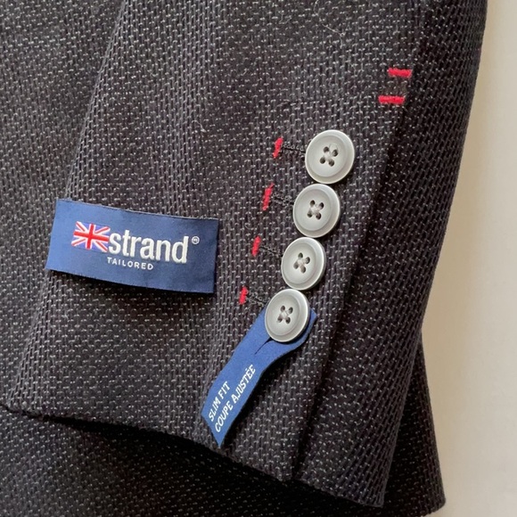 Strand Textured Blazer - Picture 6 of 12